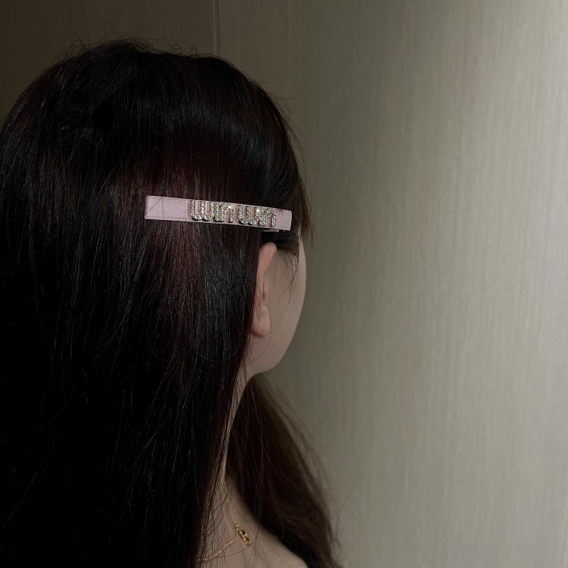 กิ๊บติดผม MiuMiu****