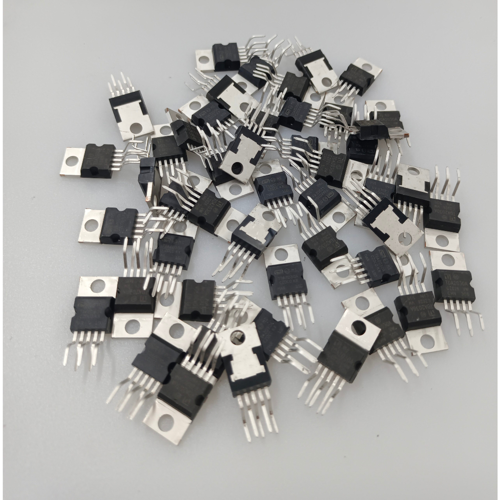 Combo 5 IC ( TDA 2030A )