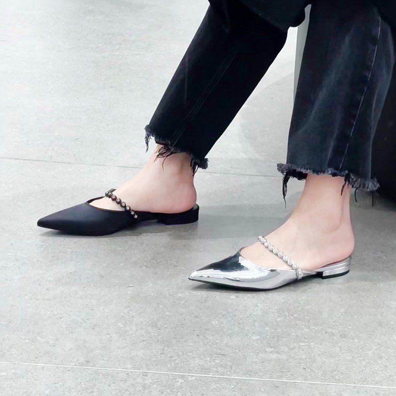 [Bees shop] รองเท้า Cnk Bup พื้นเหลี่ยมหัวแหลม 2p ครบกล่อง