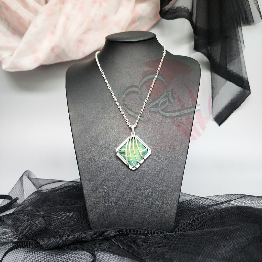 คอลเลคชั่นสร้อยคอขนาดกลาง Charlotte ตัวอย่างส่งออก US หมายเลข 4