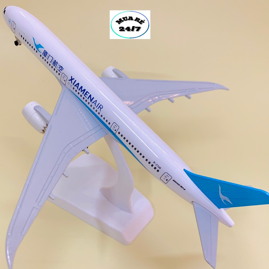20CM BOEING B787 AIRCRAFT MODEL NO BRAND "XIAMENAIR"