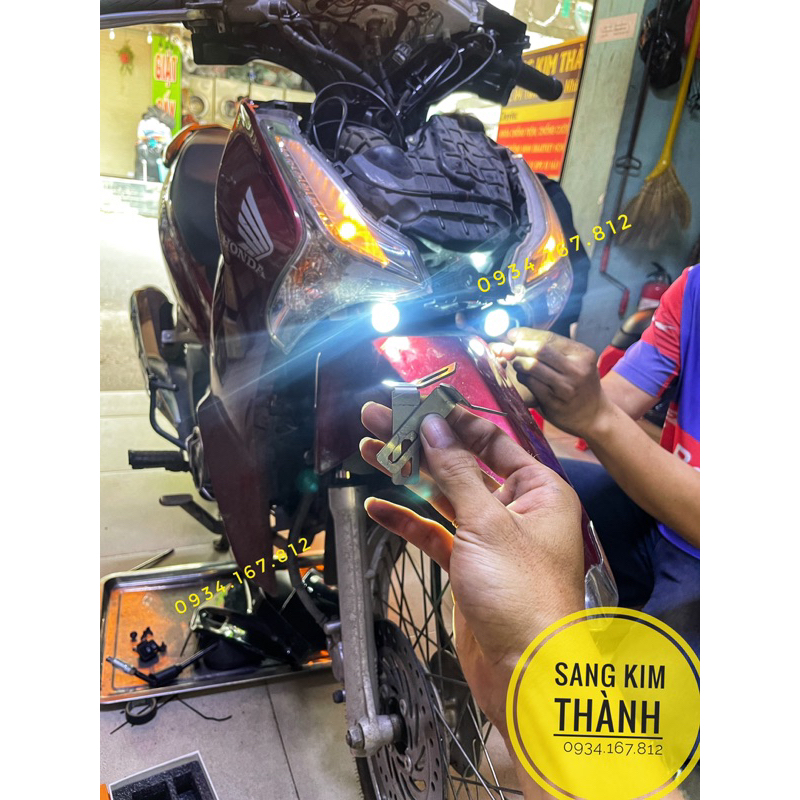 แผ่นรองติดตั้งไฟมินิบอลสําหรับรถยนต์ Future Led รุ่นใหม่