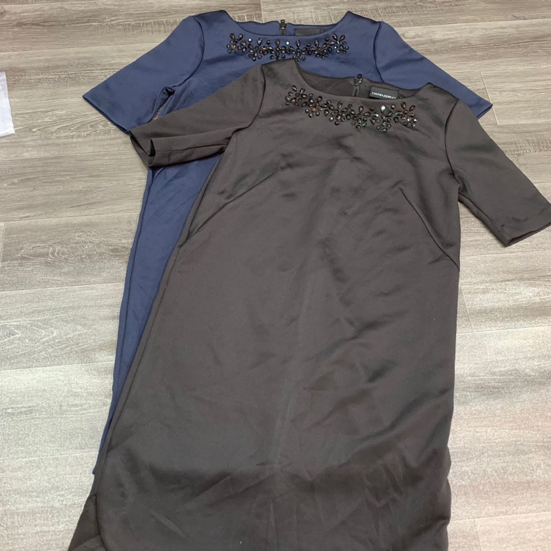 CYNTHIA ROWLEY VNXK ตรงชุดหนาโพลียืดหยุ่น 2 สีสีดํา/สีน้ําเงินเข้มคอเรือลูกปัดแขนสั้น