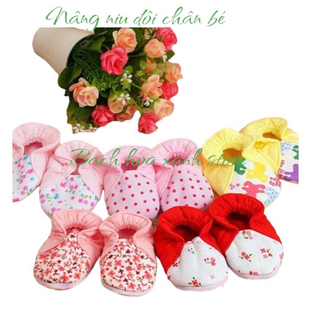 รองเท้าเด็กแรกเกิดคู่ 2 - 12 เดือนในผ้าคอระบายเพื่ออุ่นเท้าของคุณ ฐานแข็งแรง Adhesion อย่างดี