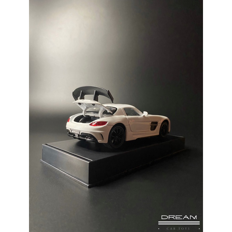 SLS AMG รถโมเดล (เมอร์เซอร์)