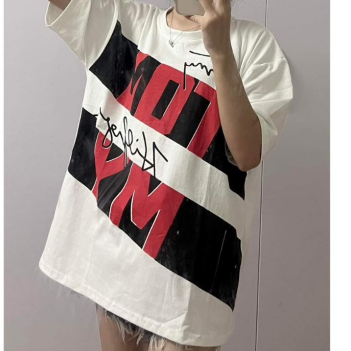 เสื้อยืดผ้าฝ้ายแขนสั้นผู้หญิงพิมพ์ลายตัวอักษร RED MY สไตล์เกาหลี VINIA M1004