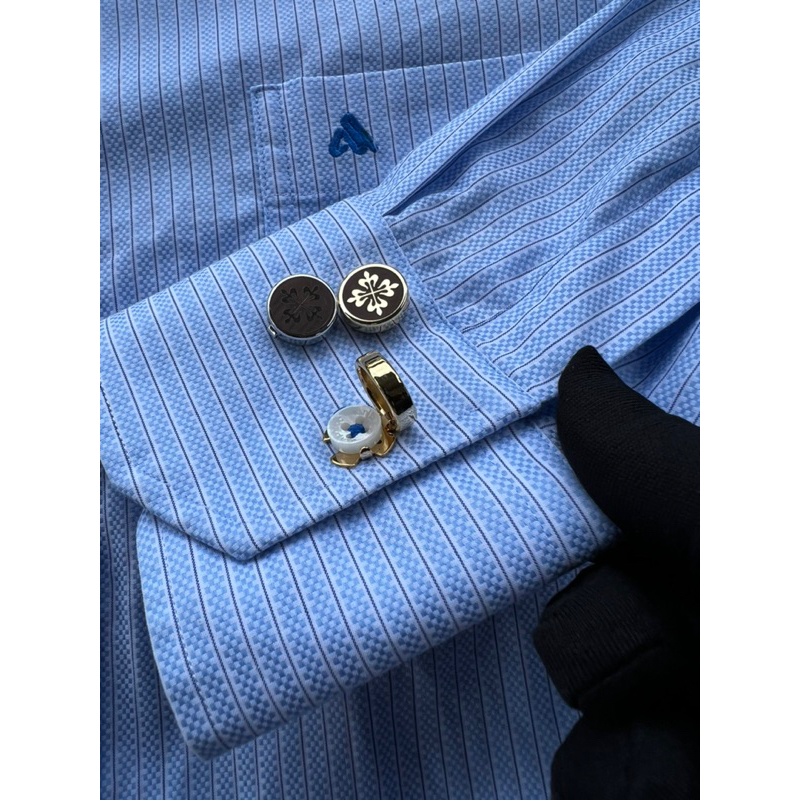 ปุ่ม Patek Philippe (พิเศษ)