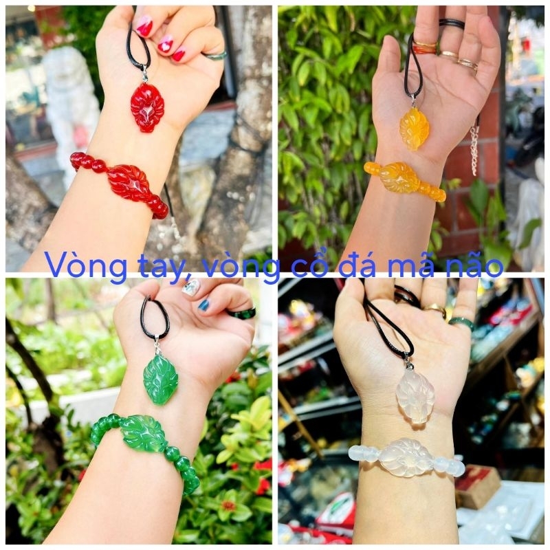 กําไลและสร้อยคอ Ma nao