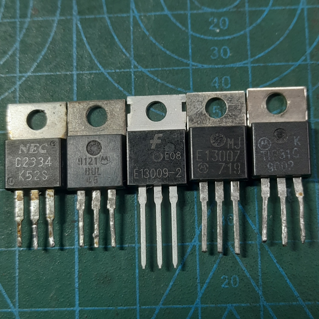 ทรานซิสเตอร์ BJT NPN C2334 2SC2334 7A 100V; BUL45 5A 400V; E13009-2 HE13009 12A400V; E13007 8A400V; 