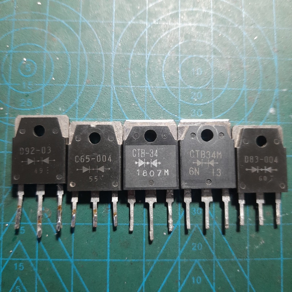 ไดโอด D92-03 ESAD92-03 20A 300V; C65-004 15A 40V; CTB-34 15A 40V; CTB34M CTB-34M 30A 40V; D83-004 ES