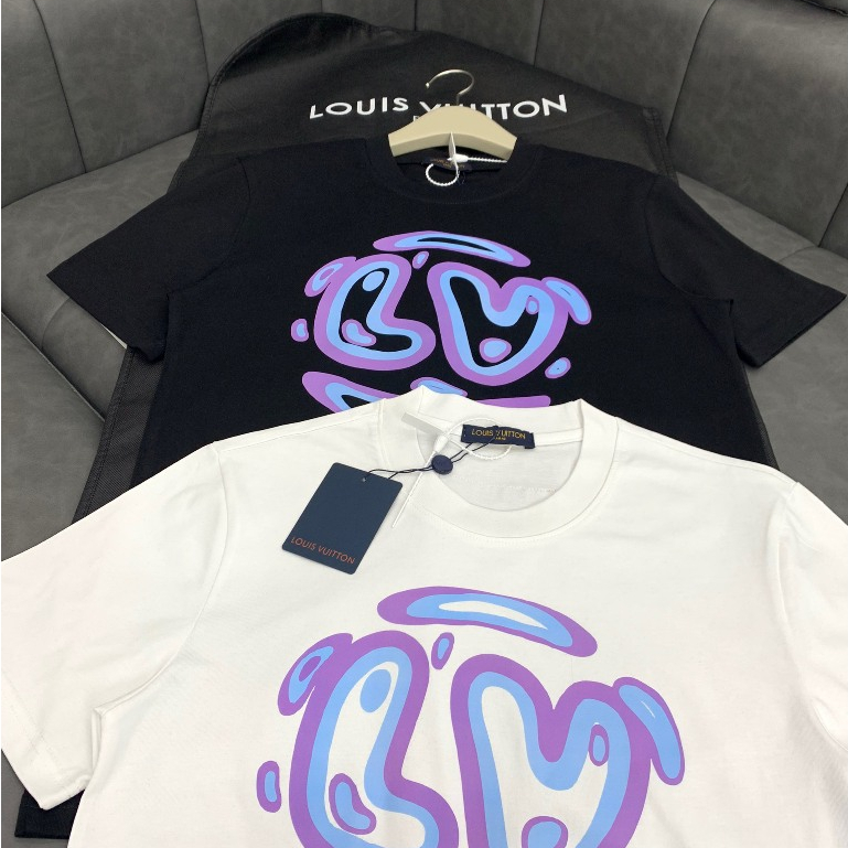 LV เลเวล เสื้อยืดผู้ชายและผู้หญิงลายโลโก้2ด้าน รูปจริง