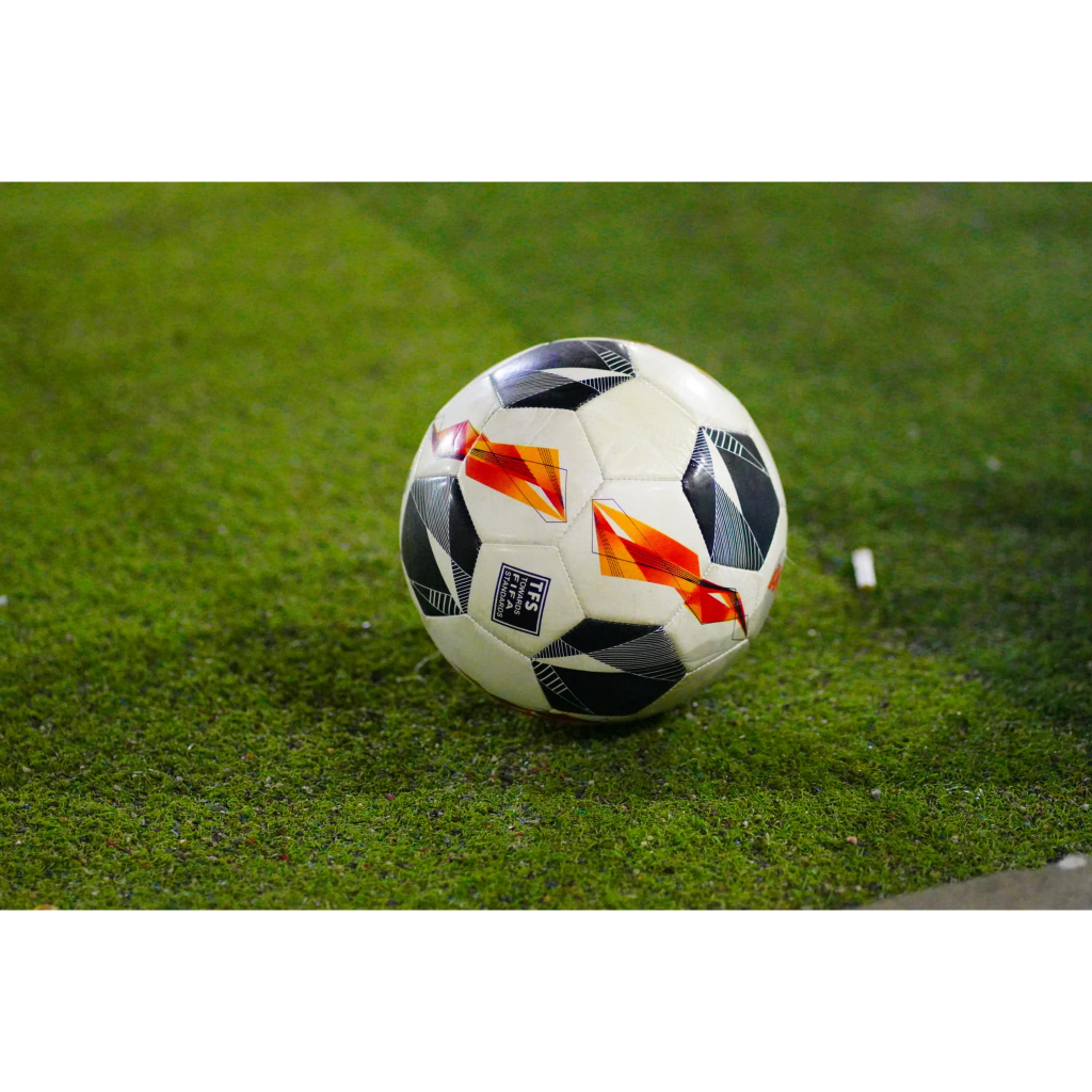 AKpro AF2000 ลูกฟุตบอลเด็กหนัง TPU