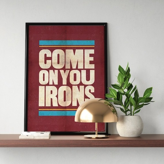 ️ West Ham Come On You Irons Poster - สไตล์วินเทจ - รูปลอกติดผนัง รอ WEST HAM