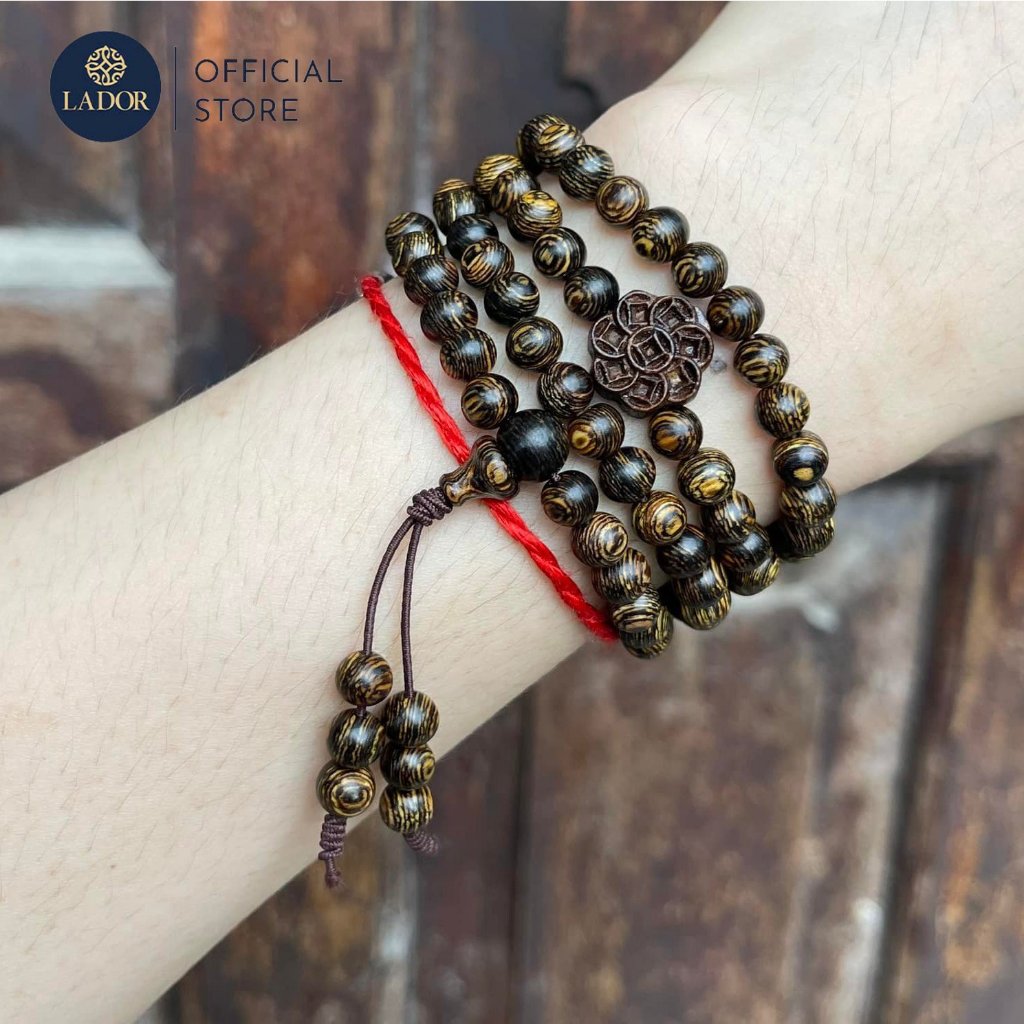 สร้อยข้อมือลูกประคําไม้กฤษณาเม็ดไม้กฤษณา 108 จม และฟรีกล่องโบรเคด ขนาด 6 และ 8 มม