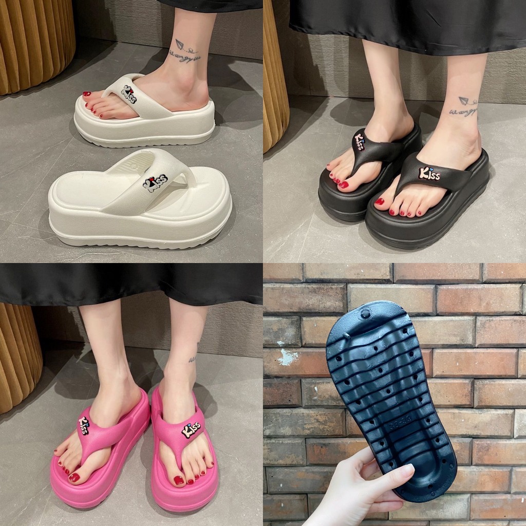 (SMALL POHOM CUSTOMERS CHOOSE UP 1 SIZE) รองเท้าแตะแซนวิชสูง 6 ซม. พร้อมตัวอักษรแฟชั่นอ่อนเยาว์ที่สว