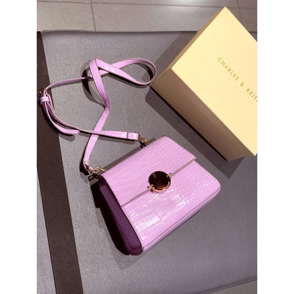 Cnk กระเป ๋ ารุ ่ นใหม ่ CNK กระเป ๋ ารอบสายคล ้ องคอสแควร ์ Super Beautiful แฟชั ่ นผู ้ หญิง Cross