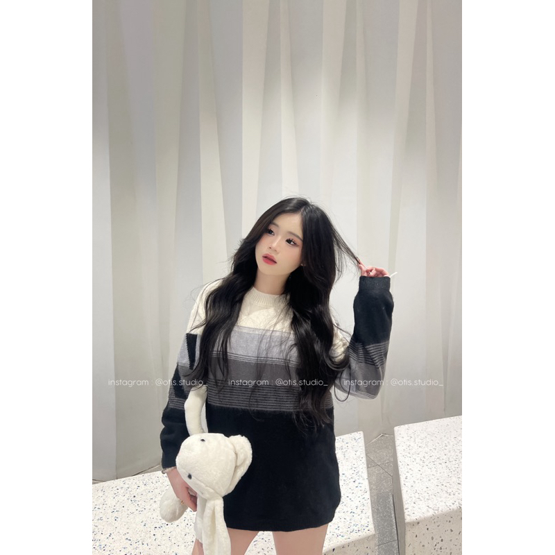 เสื้อเชิ้ต Swe Wool Off White จาก Otis Studio