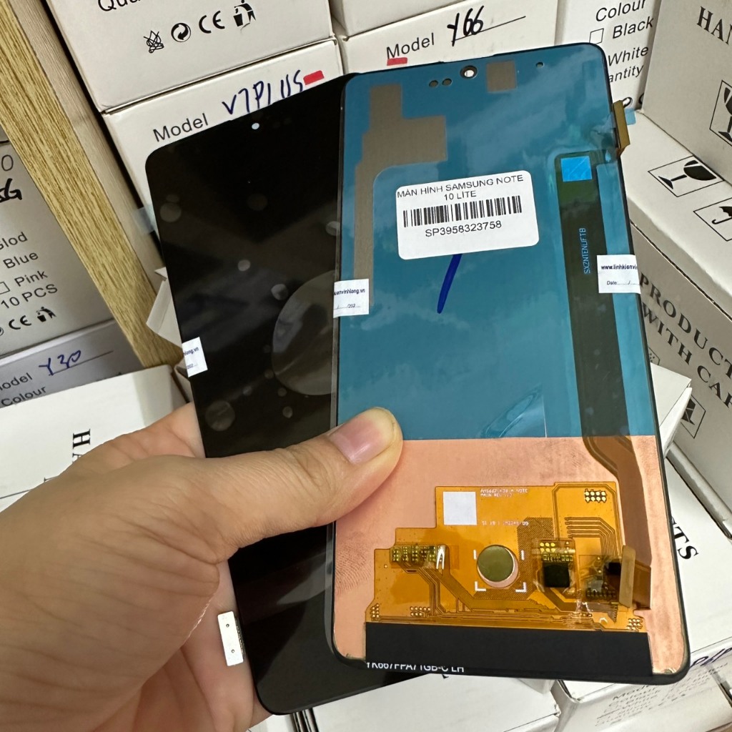 Samsung Note 10 Lite, หน้าจอ N770F