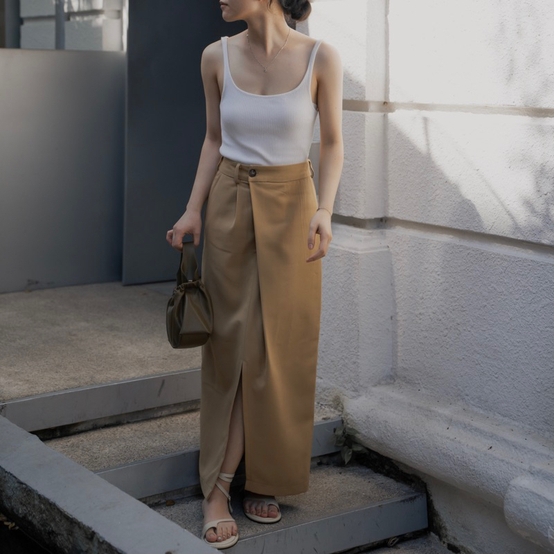 [Gabyli Label] AVAILABLE - โมเดลดินสอสีกากียาว - TANA SKIRT