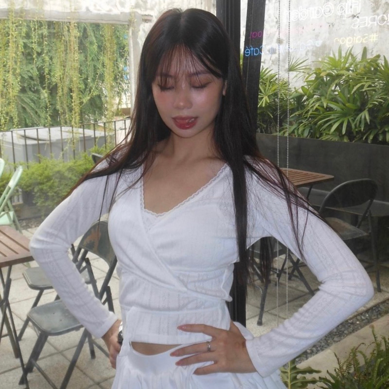 Janet STUDIO • ชุดเสื้อเด็กลูกไม้สีขาว