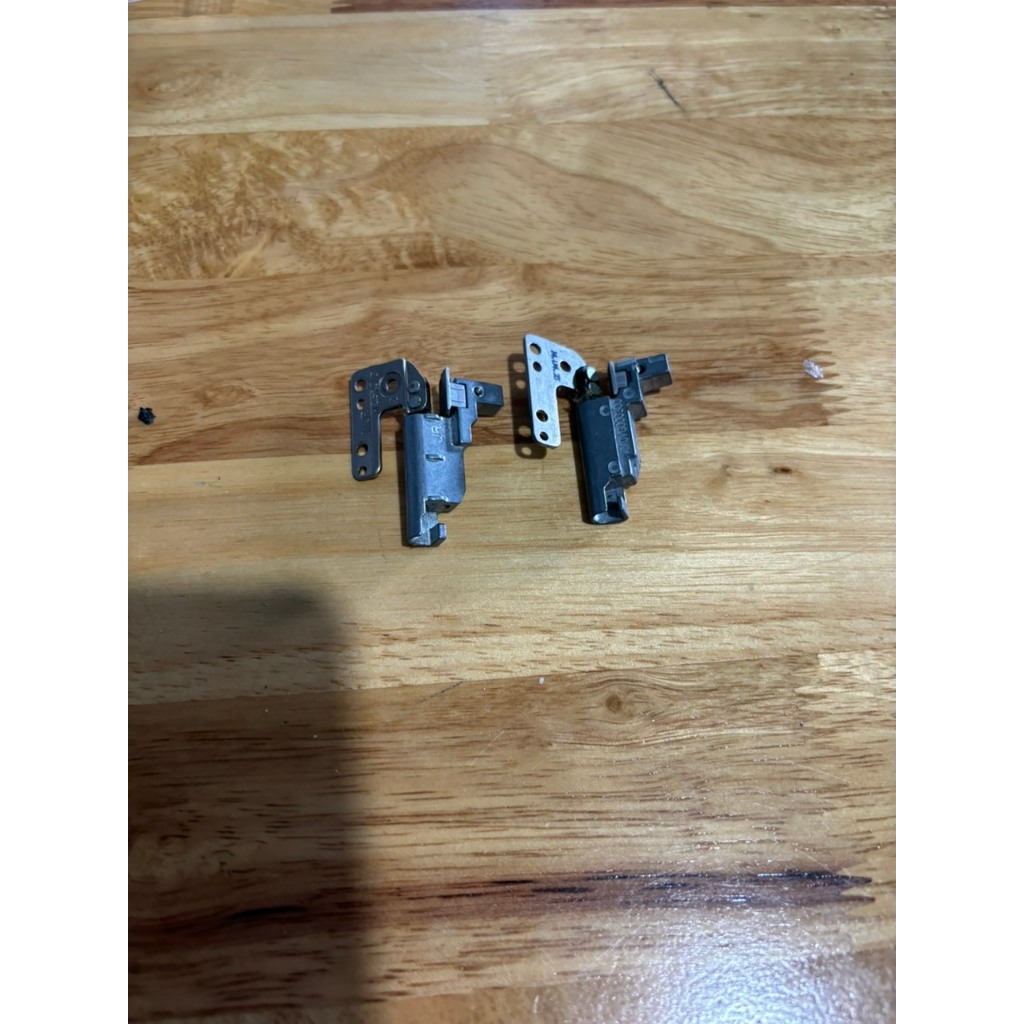 บานพับแล็ปท็อป Dell latitude e6440