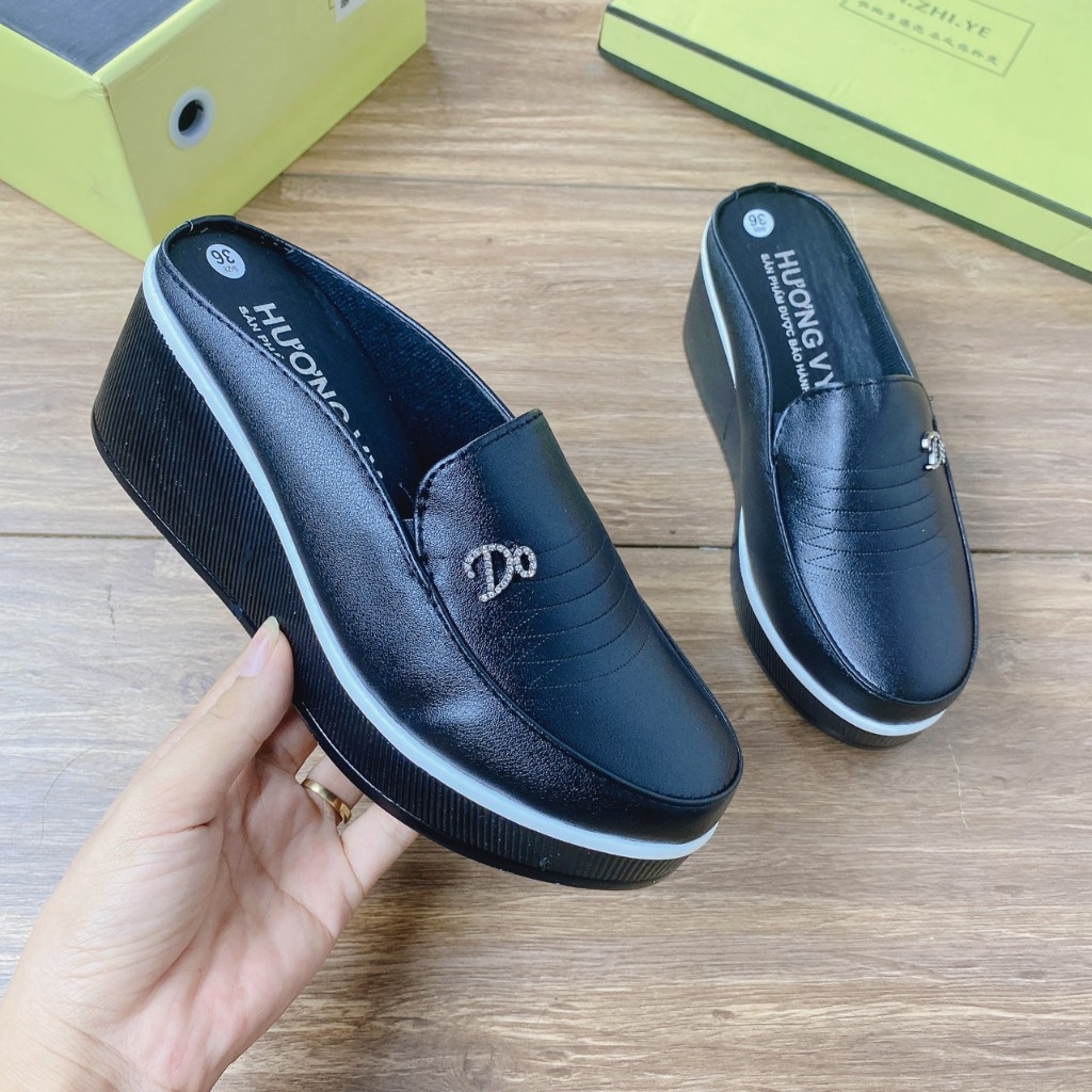 รองเท้าโลฟเฟอร์ผู้หญิงพื้นดาวเบาพิเศษพร้อมตัดแต่งแฟชั่นสุดๆสําหรับคุณแม่ - DM2