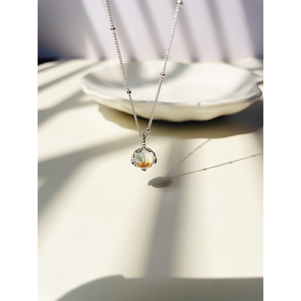 สร้อยคอ Daydreamer - สร้อยคอเงิน 925 พร้อมมูนสโตน |Daisy.accessory.hn|