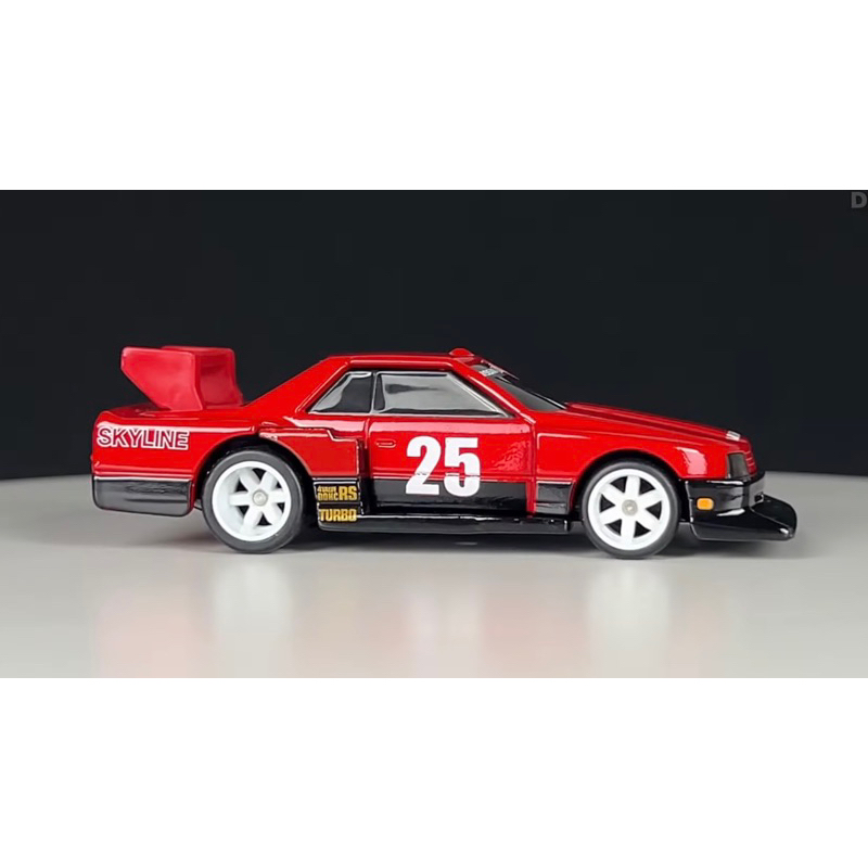 Hot Wheels Premium Nissan Skyline Silhouette (R30)
