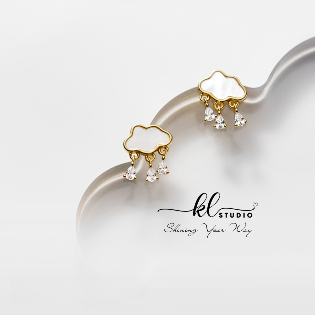 [Kl.Studio] ต่างหูผู้หญิงเงินแท้ 925 ทรงเมฆสีขาว - E107