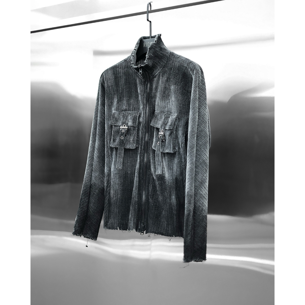 [รูปถ่ายจริง] RICH Washed Dust Sweater - AK075