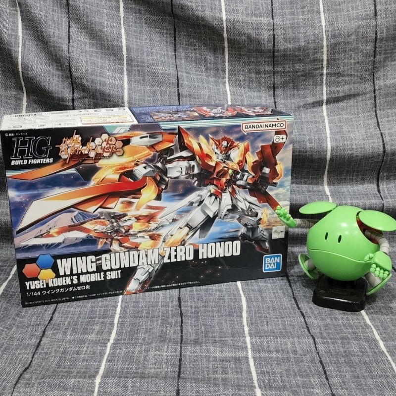 ชุดประกอบ HGBF 1 / 144 33 Wing Gundam Zero Honoo ของแท ้ Bandai