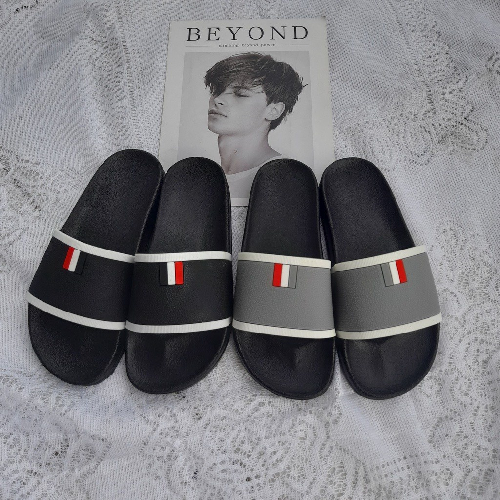 บ้าน รองเท้าแตะผู้ชาย แบบสายไขว้ ใส่สบาย กันลื่น ขนาดเต็ม 37-43
