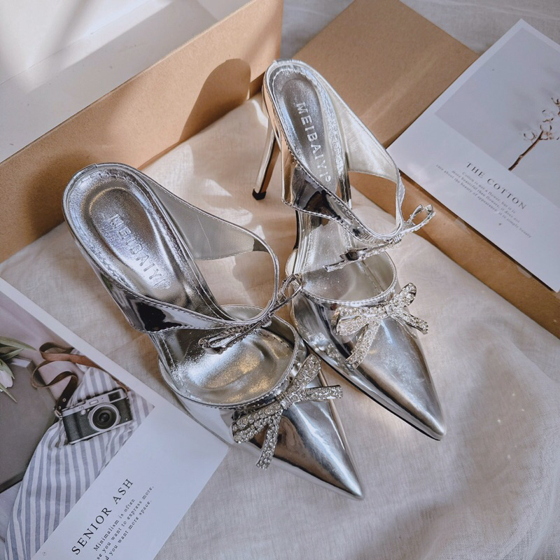 Fullbox Mieo Shoes รองเท้าส้นสูง - รองเท้าส้นสูง Silver Bow D2472