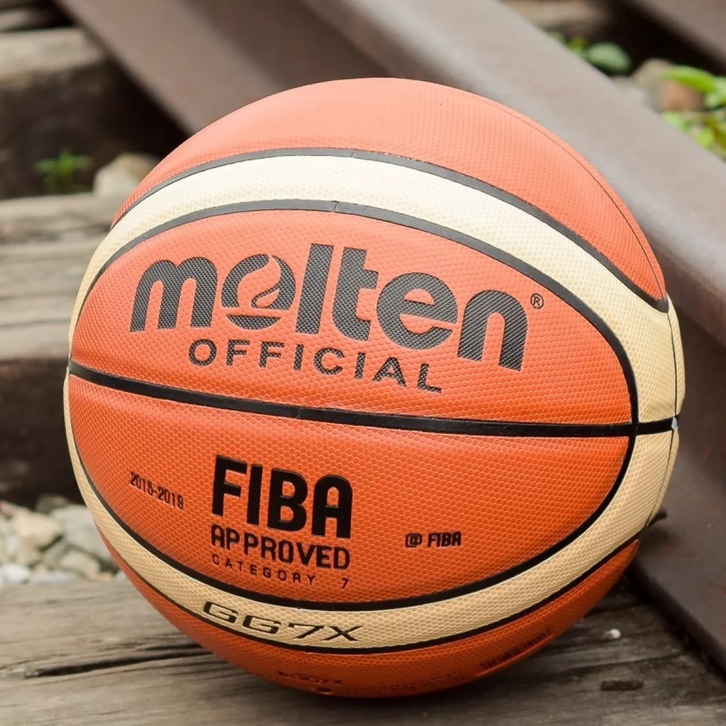 Molten FIBA GG7X basketball ไซส ์ 7 หนัง PU ภายในกันน ้ ํา + กระเป ๋ าตาข ่ ายทนทานสวยงาม