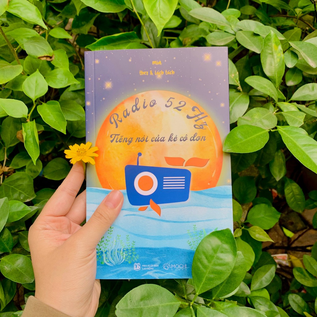 หนังสือ - วิทยุ 52 Hz: เสียงของ Loneliness
