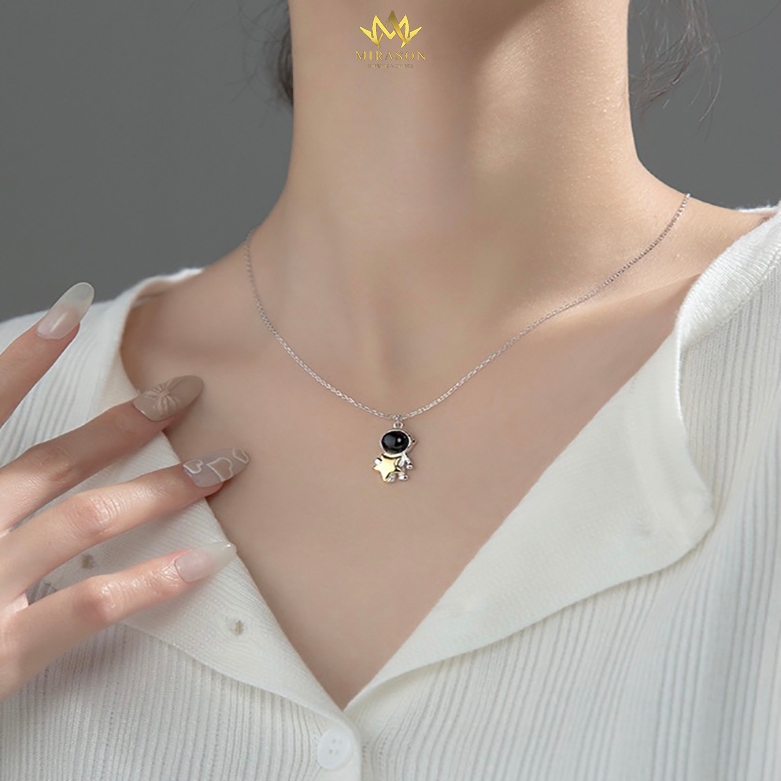 Lovely Gold Star Astronaut S925 สร้อยคอเงินสําหรับผู้หญิง - MIRASON MDC8056