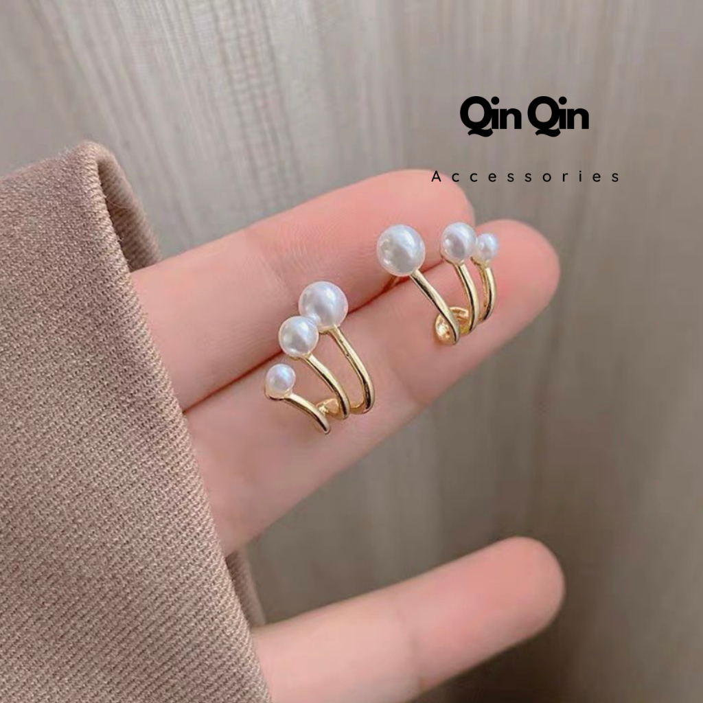 Qin Qin Qin Qin ต่างหูเล็บมุกสุดหรู - BT001