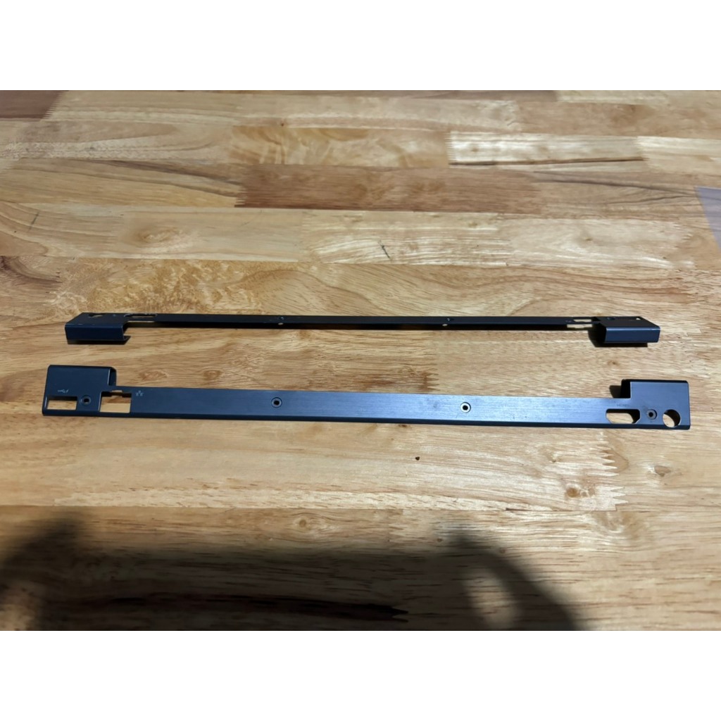 เปลี่ยนเคสแล็ปท็อป Dell Latitude E6440 – ชุดฝาครอบหู DELL E6440 HINGE COVER