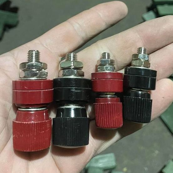 กองทองแดง M6 Jack JS-333 6MM, M8 Jack JS-555 8MM (IRON PLATED)