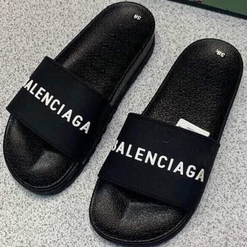 [ใหม่] รองเท้าแตะแฟชั่นผู้ชาย Balencia พร้อมพื้นสูง 4 ซม. สวยและเท้าสบาย รุ่นขายดีแห่งปี