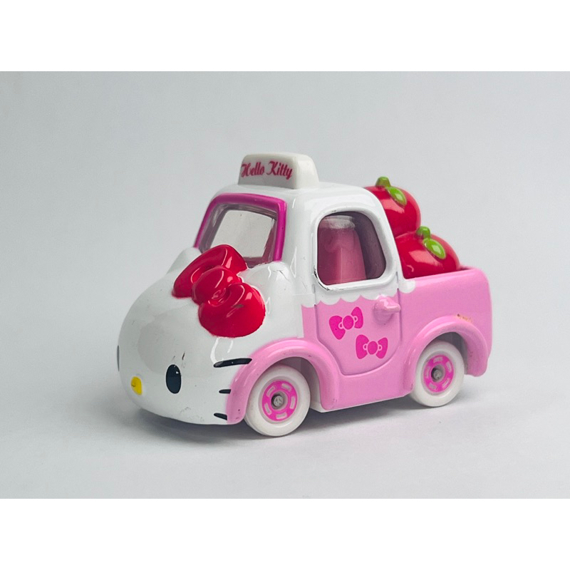 Hobby Store🌹 Tomica Hello Kitty Apple Carry Model Car - สีชมพู ( ไม ่ มีกล ่ อง