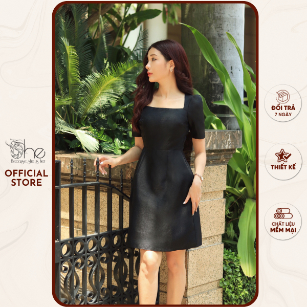 เธอชุดเดรสปาร์ตี้พองเข้ารูปสุดหรูคอเหลี่ยมเดรสเลดี้ลายดอกไม้ทรงเอสวยๆมีสายด้านหลัง SDX158