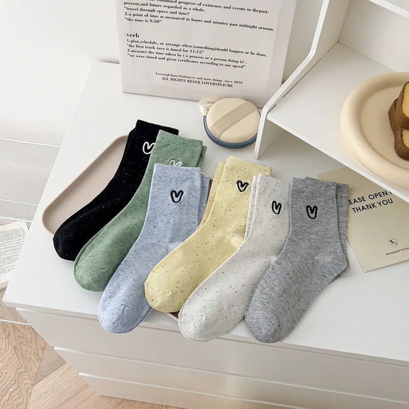 [HOME SOCKS SHOP - MTM STORE] ถุงเท้าคอยาวผู้หญิงวาดหัวใจในทุกสีพื้นฐานทําจากผ้าฝ้ายยืด