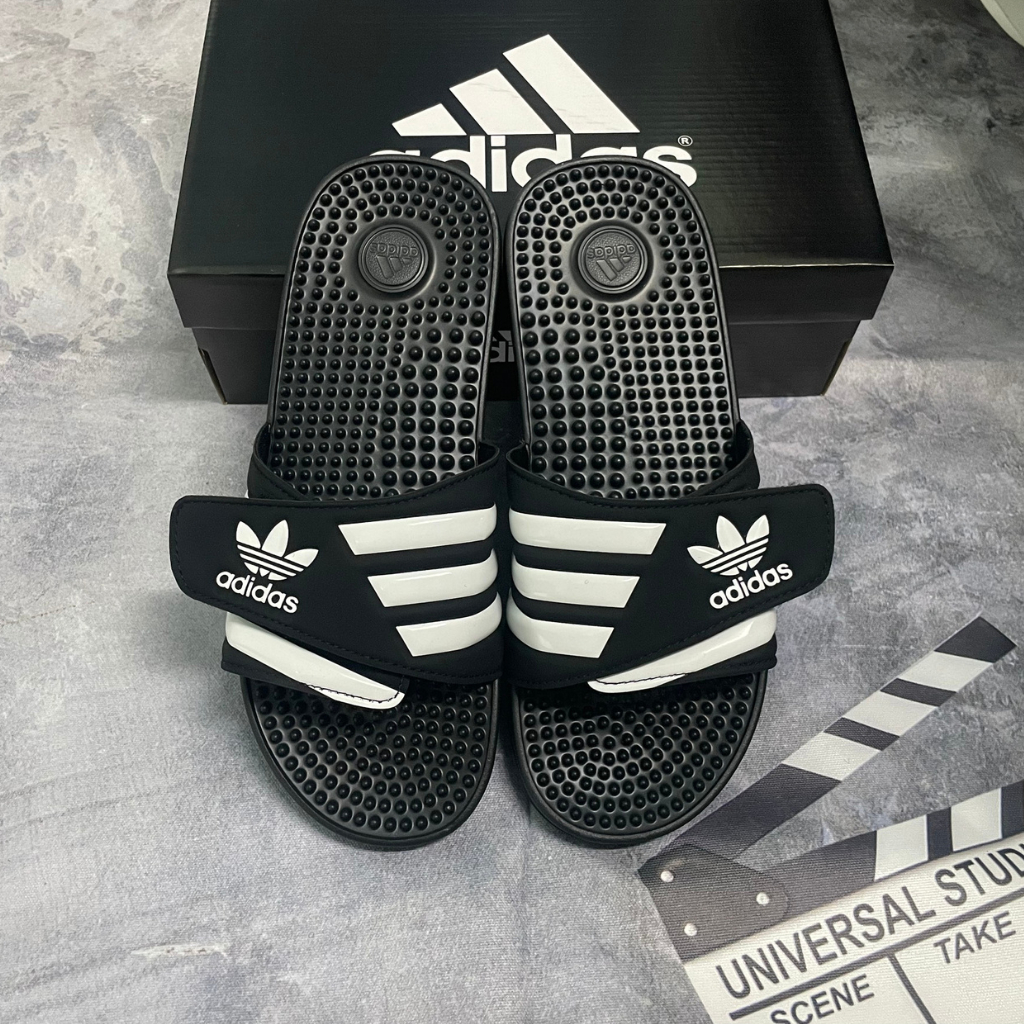 [Fullbox] Adidas Adissage Black White รองเท้าแตะสายไขว้นวดสําหรับผู้ชายและผู้หญิงรองเท้าแตะนวดเท้าที