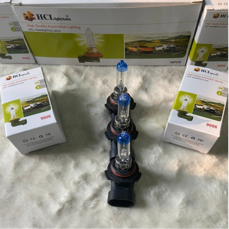 หลอดไฟหน้ารถยนต์ หลอดไฟ 9006 HCL 12v.