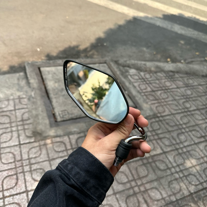 YAMAHA MOTORCYCLE MIRRORS WITH CURVED LEGS, COMPACT MIRROR WITH FLASHING CHEAP REARVIEW MIRRORS 10mm