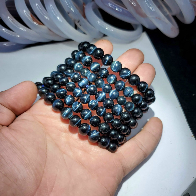 Svip set svip 5A สร้อยข้อมือตานกอินทรีสีน้ําเงิน ขนาด 7-8 มม. สินค้าระบุพร้อมกล่อง