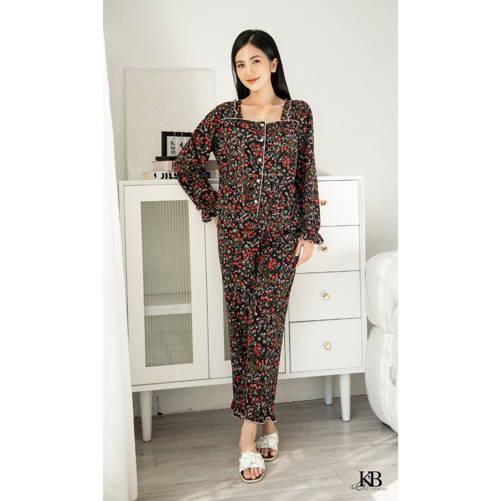 KB CHOOSE TO SHINE ชุดนอนคอเหลี่ยม SET SD589+QD695