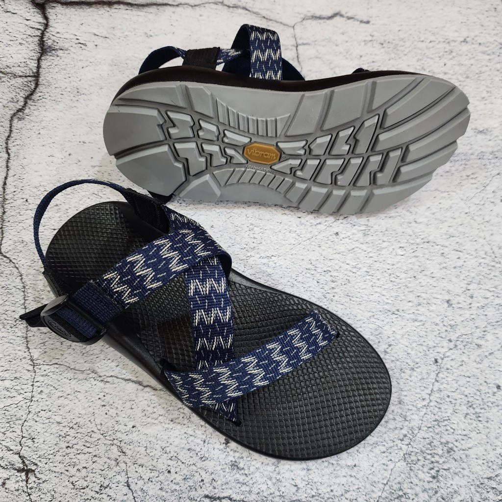 รองเท้าแตะ Chaco ที่ยอดเยี่ยมสําหรับผู้ชายและผู้หญิง รองเท้าแตะ Chaco Moon คุณภาพสูง รหัส TG95