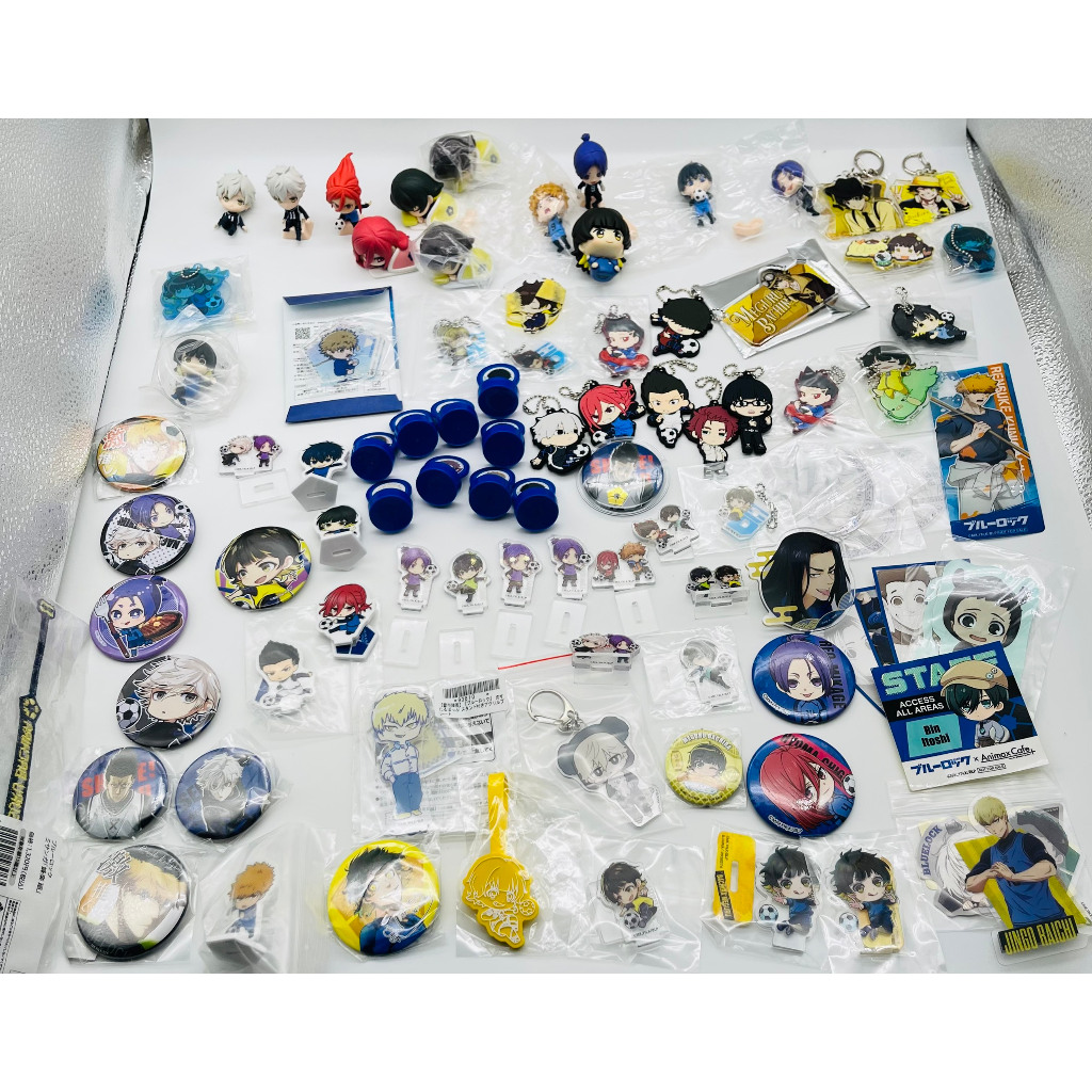 ตรา พวงกุญแจ มินิสแตนดี้ พร้อมตัวอักษร BLUE LOCK BLLK หมายเลข 01 ของแท้